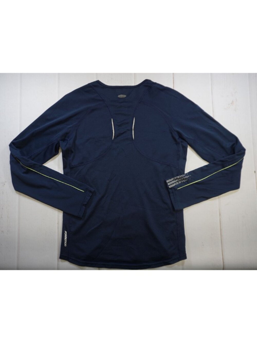 Adidas Blue Long Sleeve Performance Shirt – Size M - Picture 5 of 8